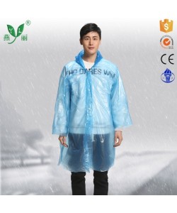 İnce Şeffaf Yağmurluk İnce Şeffaf Yağmurluk