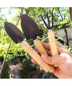 Mini Ahşap Hobi Bahçe Seti 3 Adet Mini Ahşap Hobi Bahçe Seti 3 Adet