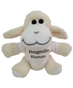 Hoşgeldin Kuzum Tişörtlü Peluş Kuzu Hoşgeldin Kuzum Tişörtlü Peluş Kuzu