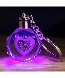 I Love You Yazılı Renk Değiştiren Işıklı Anahtarlık I Love You Yazılı Renk Değiştiren Işıklı Anahtarlık