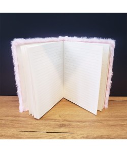 Kalpli Peluş Kapaklı Defter Hediyelik Kalpli Peluş Kapaklı Defter Hediyelik