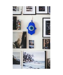 Nazar Boncuklu Şeffaf Mavi Fatma Ana Bereket Eli Cam Duvar Süsü Nazar Boncuklu Şeffaf Mavi Fatma Ana Bereket Eli Cam Duvar Süsü