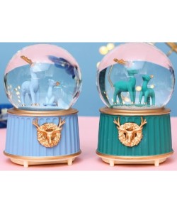 Mavi-Yeşil Geyik Kar Küresi Küçük Boy Mavi-Yeşil Geyik Kar Küresi Küçük Boy